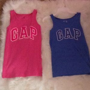 Lightly used gap clothes